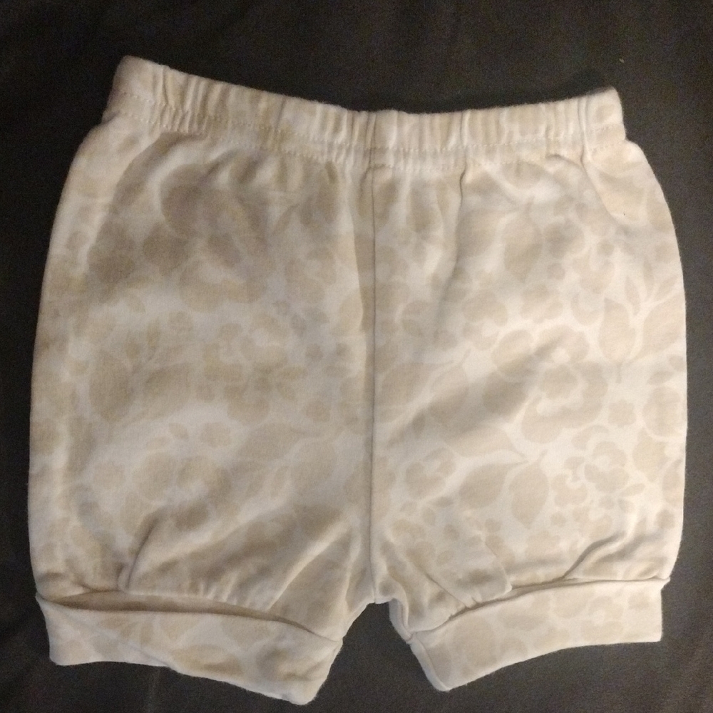 Rosie Pope Cream Floral Baby Shorts​